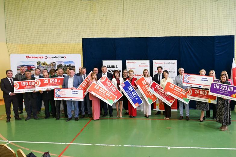 Prawie 1,8 mln zł z budżetu Mazowsza dla powiatu łosickiego