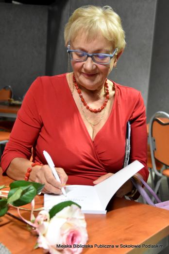 Poezja natury, wiary i miłości. Spotkanie autorskie Teresy Młynik